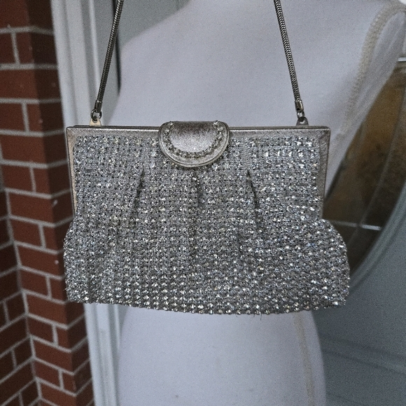 Vintage Handbags - Vintage Crystal Beaded Bag